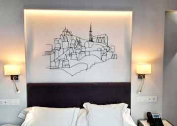 Escultura para hotel