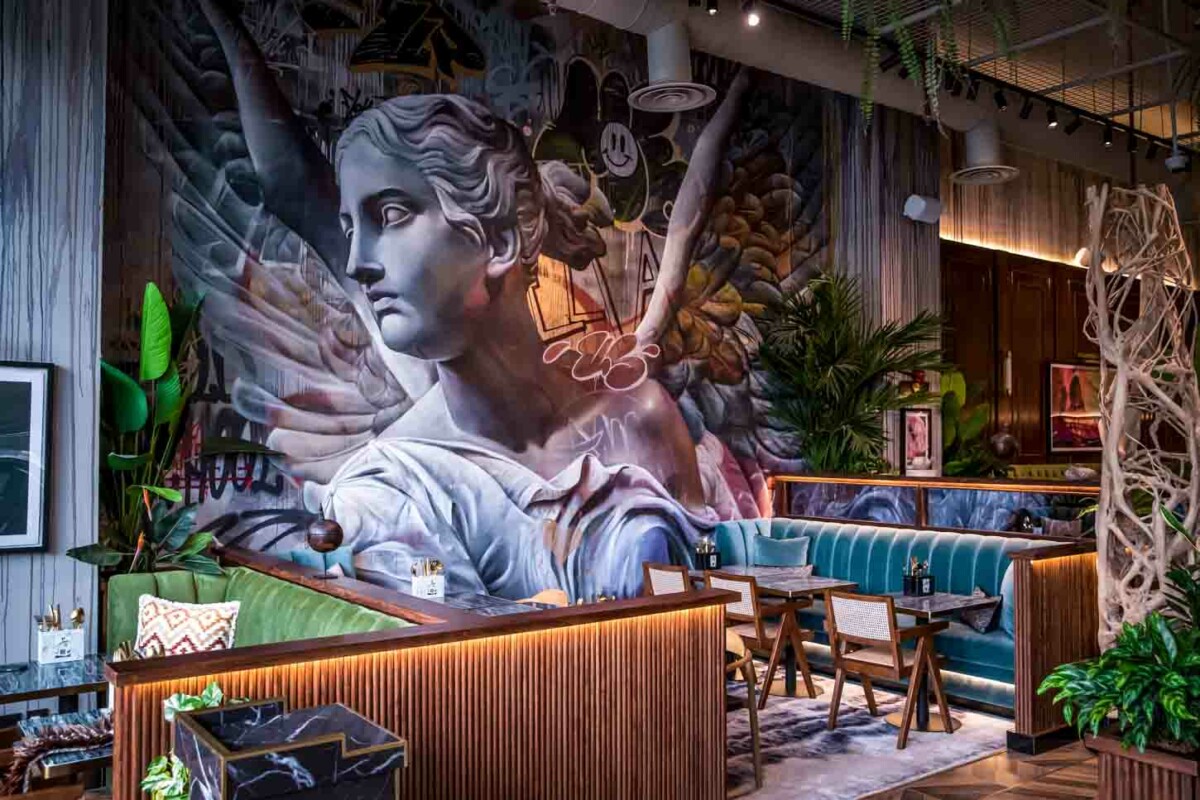 RESTAURANTE  V  RIYADH  (Arabia Saudí)